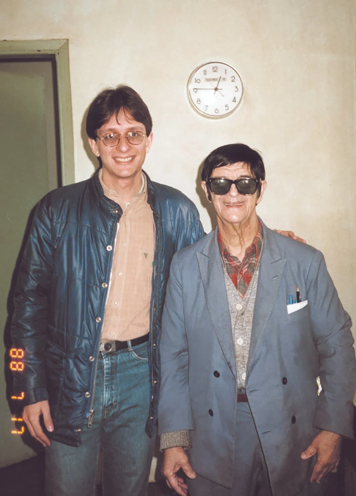 Chico Xavier ao lado de Geraldo Lemos Neto