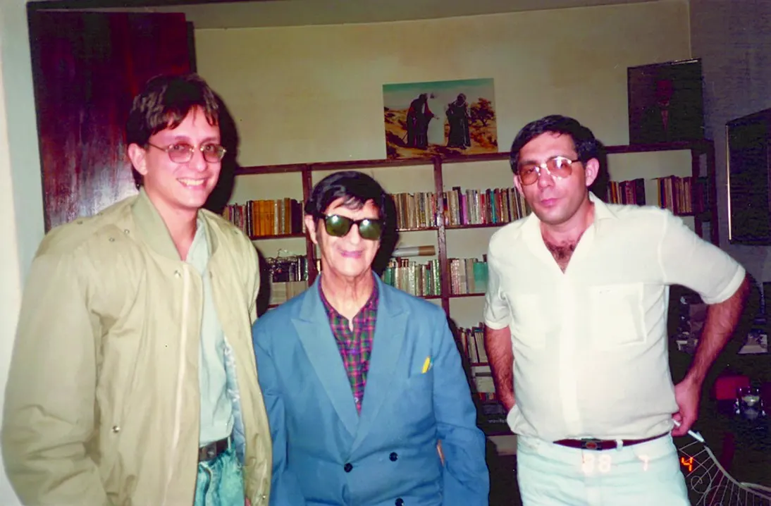 Geraldo Lemos Neto ao lado de Chico Xavier