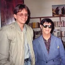 Chico Xavier ao lado de Geraldinho Lins, seu amigo e filho de coração